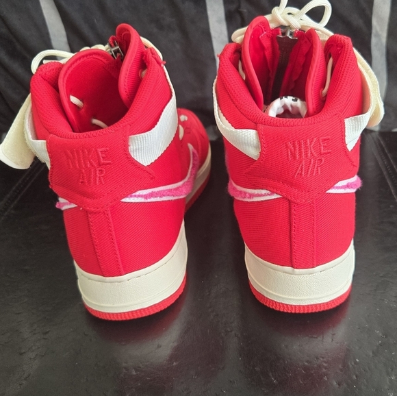 Nike Air Force 1 High Emotionally Unavailable Red Pink NWOT Mens 12 - Picture 6 of 8